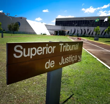 Artigo: O Princípio da Proporcionalidade nos Quadros da Dogmática Contemporânea